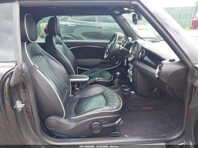 2009 MINI COOPER S WMWMS33569TG88618 Photo 4