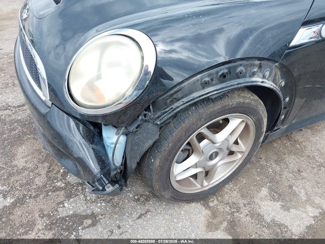 2009 MINI COOPER S WMWMS33569TG88618 Photo 5