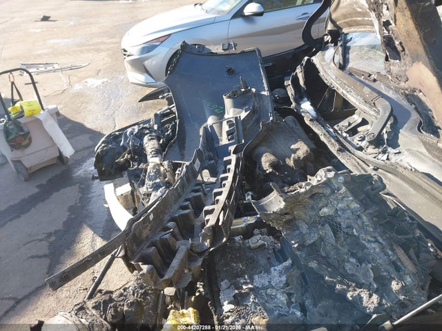 2023 Jeep Cherokee Altitude Lux 4x4 მანქანა იყიდება აუქციონზე, vin: 1C4PJMMBXPD113021, აუქციონის ნომერი: 44207288