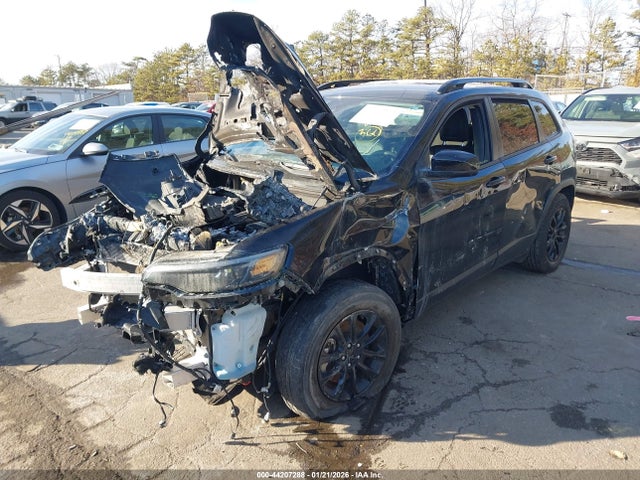 2023 Jeep Cherokee Altitude Lux 4x4 მანქანა იყიდება აუქციონზე, vin: 1C4PJMMBXPD113021, აუქციონის ნომერი: 44207288