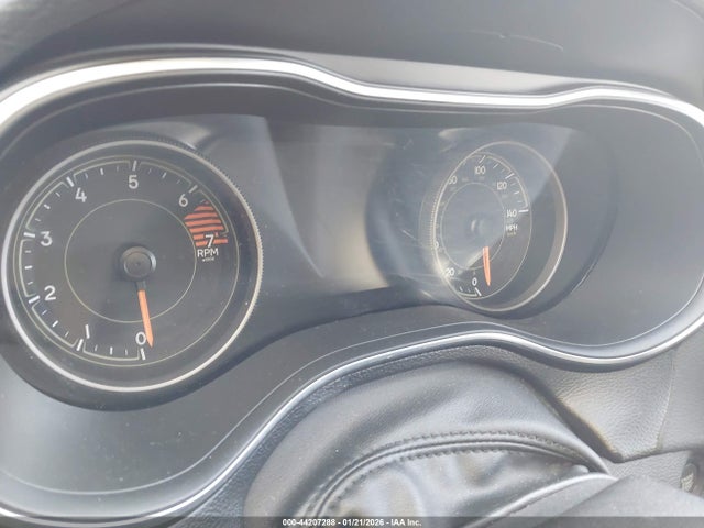 2023 Jeep Cherokee Altitude Lux 4x4 მანქანა იყიდება აუქციონზე, vin: 1C4PJMMBXPD113021, აუქციონის ნომერი: 44207288