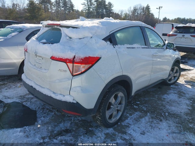 2018 HONDA HR-V 3CZRU6H39JM731595 Photo 3