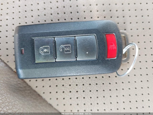2017 MITSUBISHI OUTLANDER JA4AD3A3XHZ046889 Photo 10