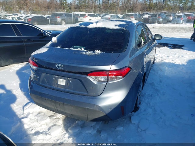 Toyota COROLLA LE 2025 5YFB4MDE2SP289790 Image 4