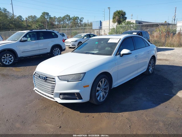 2018 AUDI A4 WAUKMAF46JA039066 Photo 1