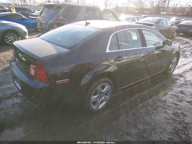 2010 CHEVROLET MALIBU 1G1ZC5EB9A4147619 Photo 3