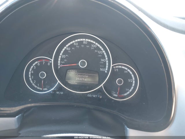 3VWF17AT6FM656490 Volkswagen Beetle 1.8t Classic