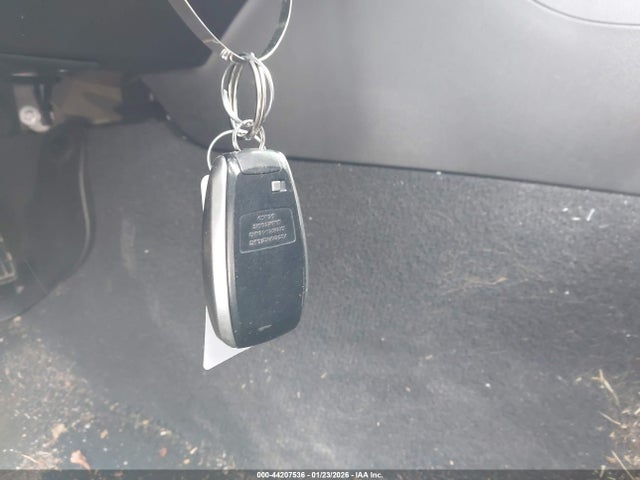 Продажа на аукционе авто 2016 Subaru Outback 2.5i Limited, vin: 4S4BSBNC2G3353748, номер лота: 44207536