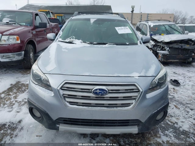 Продажа на аукционе авто 2016 Subaru Outback 2.5i Limited, vin: 4S4BSBNC2G3353748, номер лота: 44207536