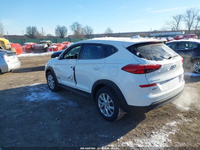 Hyundai TUCSON SE 2019 KM8J2CA49KU954464 Image 3