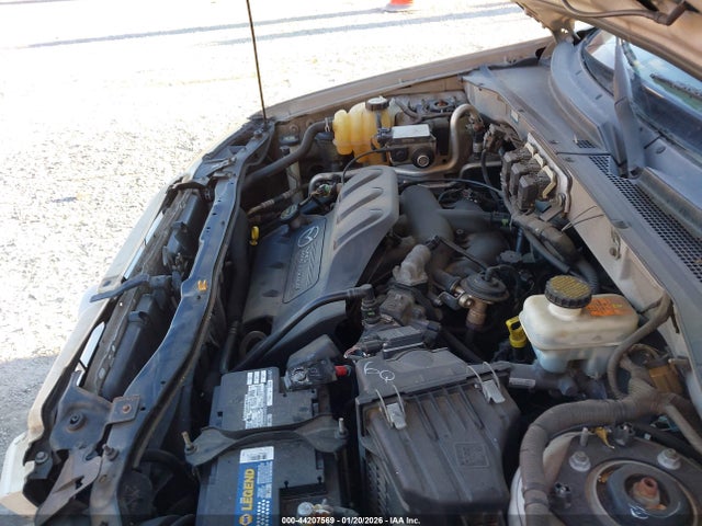 44207569 :رقم المزاد ، 4F2CZ94196KM13493 vin ، 2006 Mazda Tribute S مزاد بيع