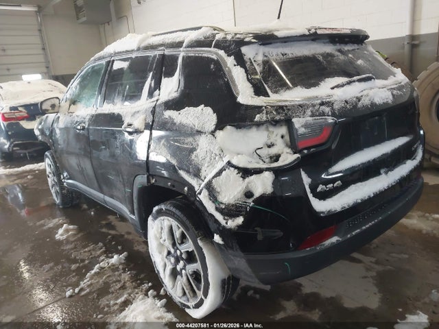 2018 JEEP COMPASS 3C4NJDCB0JT199837 Photo 2