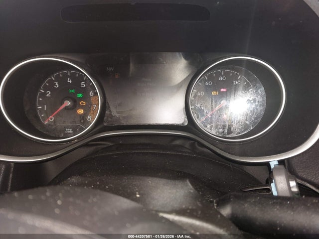 2018 JEEP COMPASS 3C4NJDCB0JT199837 Photo 6