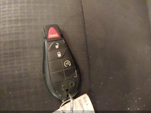 Продажа на аукционе авто 2015 Jeep Cherokee Latitude, vin: 1C4PJMCSXFW583067, номер лота: 44207596