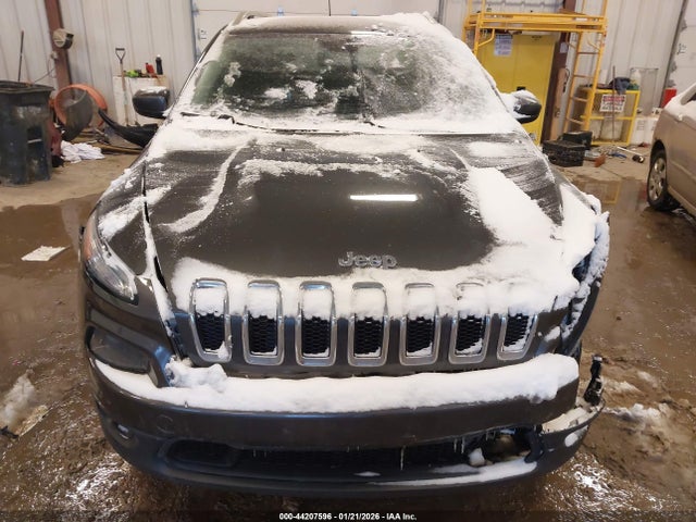 Продажа на аукционе авто 2015 Jeep Cherokee Latitude, vin: 1C4PJMCSXFW583067, номер лота: 44207596