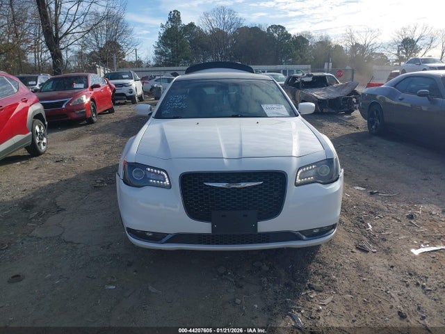 Aukcja sprzedaży 2019 Chrysler 300 300s, vin: 2C3CCABG2KH515525, numer aukcji: 44207605