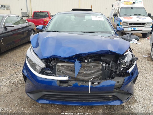 3KPF24ADXPE683419 KIA Forte Lxs