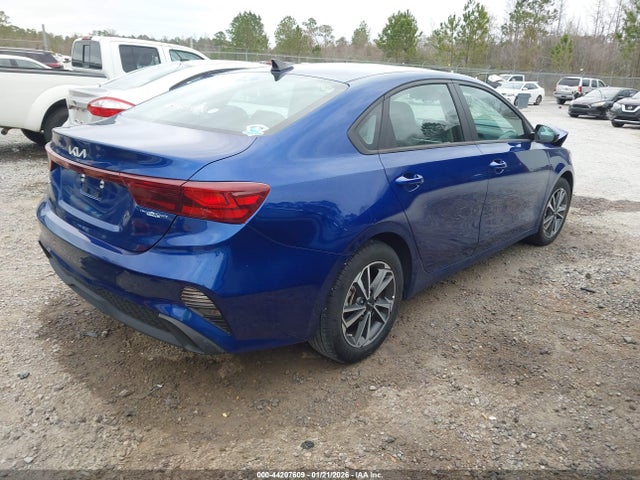 3KPF24ADXPE683419 KIA Forte Lxs