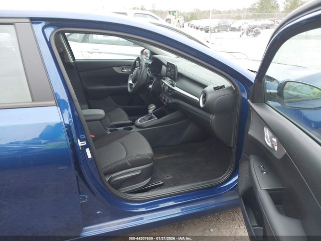 3KPF24ADXPE683419 KIA Forte Lxs