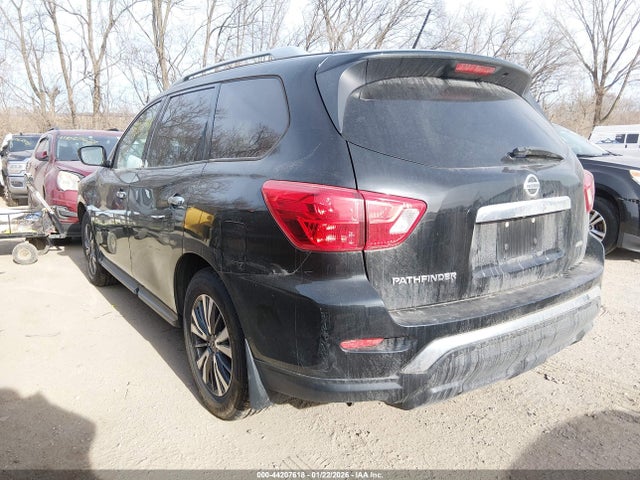 44207618 :رقم المزاد ، 5N1DR2MM1JC676405 vin ، 2018 Nissan Pathfinder S مزاد بيع