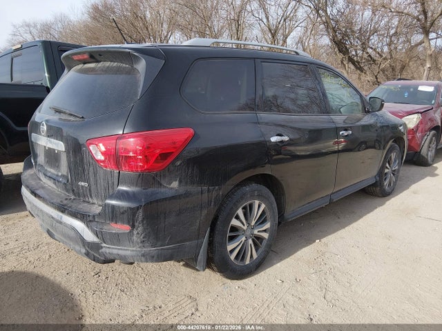 44207618 :رقم المزاد ، 5N1DR2MM1JC676405 vin ، 2018 Nissan Pathfinder S مزاد بيع