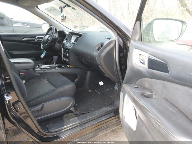 44207618 :رقم المزاد ، 5N1DR2MM1JC676405 vin ، 2018 Nissan Pathfinder S مزاد بيع