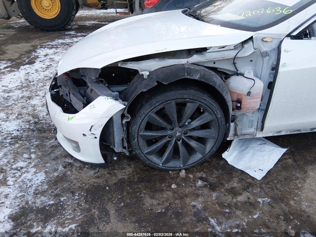 2015 TESLA MODEL S 5YJSA1S13FFP74593 Photo 5