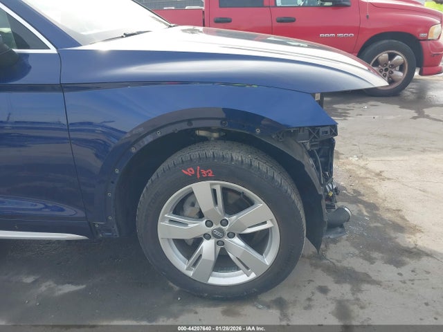 WA1BNAFY9J2029591 Audi Q5 2.0t Premium/2.0t Tech Premium