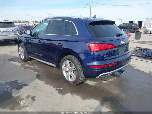2018 AUDI Q5 WA1BNAFY9J2029591 Photo 2