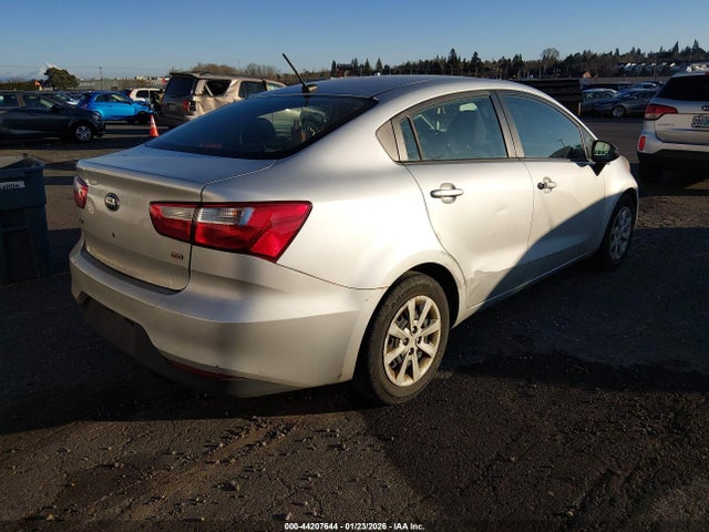 KNADM4A36G6632818 KIA RIO LX