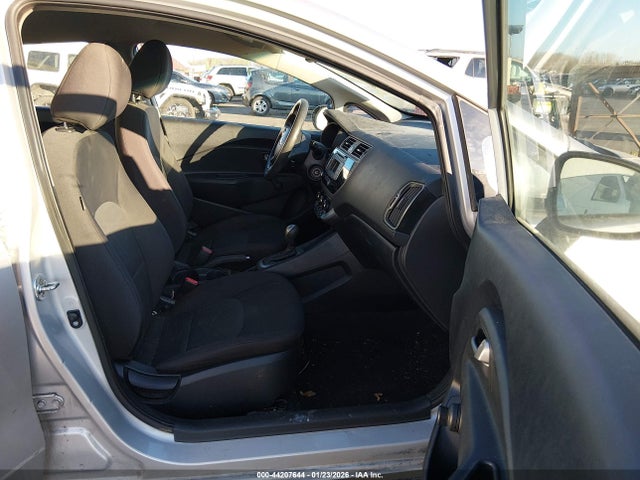 KNADM4A36G6632818 KIA RIO LX