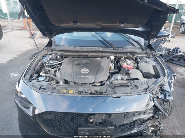 2019 Mazda Mazda3 მანქანა იყიდება აუქციონზე, vin: JM1BPBJMXK1141043, აუქციონის ნომერი: 44207660