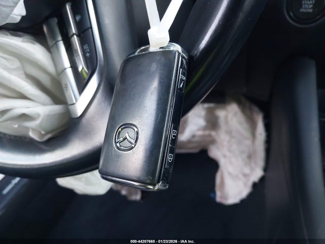 2019 Mazda Mazda3 მანქანა იყიდება აუქციონზე, vin: JM1BPBJMXK1141043, აუქციონის ნომერი: 44207660