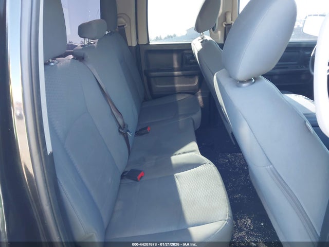 Продажа на аукционе авто 2018 Ram 1500 Express  4x4 6'4 Box, vin: 1C6RR7FT6JS282293, номер лота: 44207678