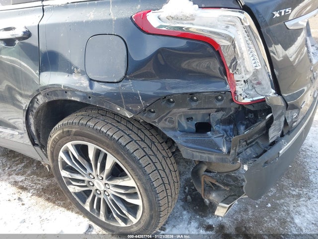 2018 CADILLAC XT5 1GYKNFRS1JZ217680 Photo 5