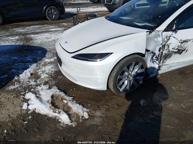 Продажа на аукционе авто 2024 Tesla Model 3 Long Range Dual Motor All-wheel Drive/rear-wheel Drive, vin: 5YJ3E1EA4RF822675, номер лота: 44207793