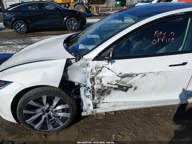 2024 TESLA MODEL 3 5YJ3E1EA4RF822675 Photo 5