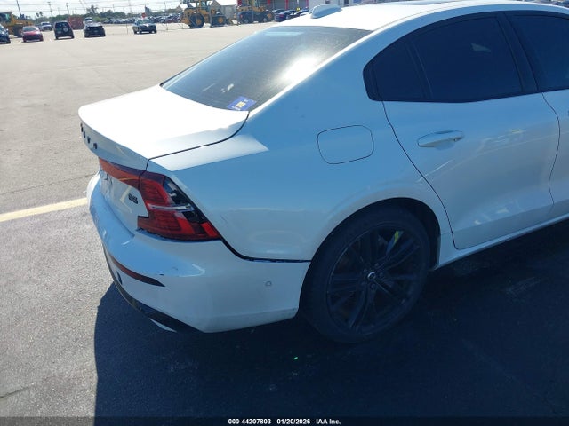 2024 VOLVO S60 7JRL12FH5RG290339 Photo 5