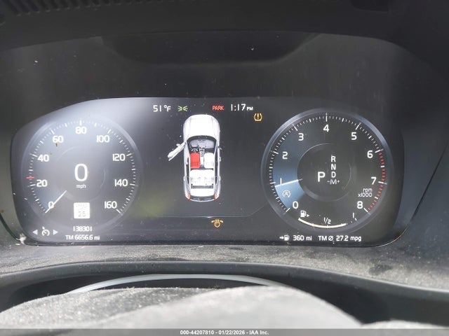 2019 VOLVO XC40 YV4162XZ3K2005877 Photo 6