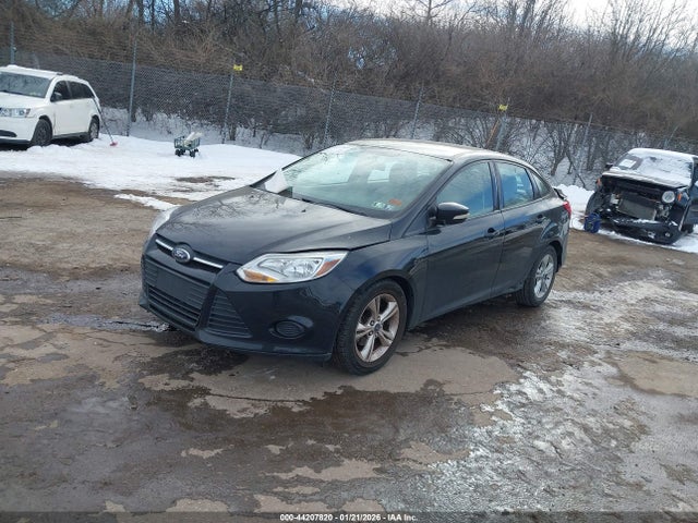 Ford FOCUS SE 2014 1FADP3F25EL285197 Image 2