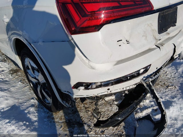 Продаж на аукціоні авто 2023 Audi Q5 Premium Plus 45 Tfsi S Line Quattro, vin: WA1EAAFY8P2016672, номер лоту: 44207832