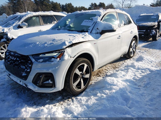 Продаж на аукціоні авто 2023 Audi Q5 Premium Plus 45 Tfsi S Line Quattro, vin: WA1EAAFY8P2016672, номер лоту: 44207832