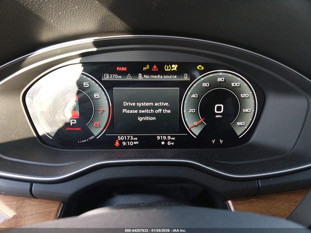 Продаж на аукціоні авто 2023 Audi Q5 Premium Plus 45 Tfsi S Line Quattro, vin: WA1EAAFY8P2016672, номер лоту: 44207832