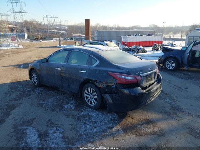 Nissan Altima 2.5 S 2018 1N4AL3AP2JC193394 Image 3