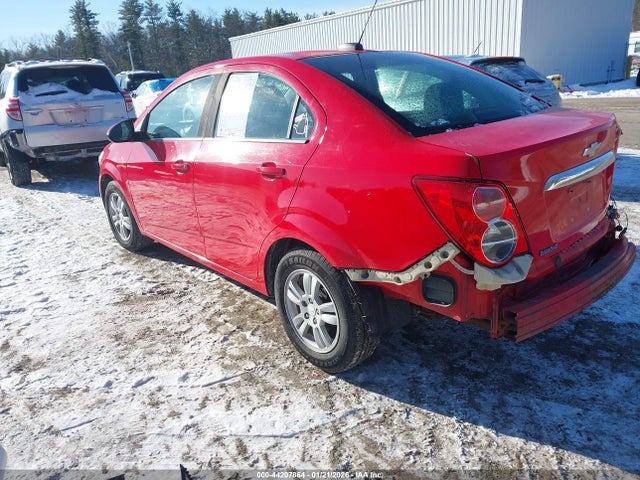 1G1JC5SH1F4117186 Chevrolet Sonic Lt Auto