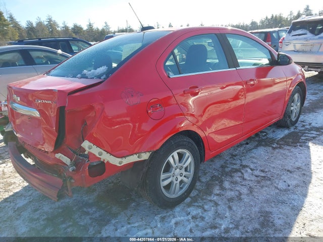 1G1JC5SH1F4117186 Chevrolet Sonic Lt Auto