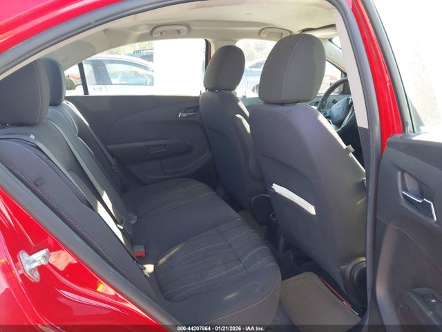 1G1JC5SH1F4117186 Chevrolet Sonic Lt Auto