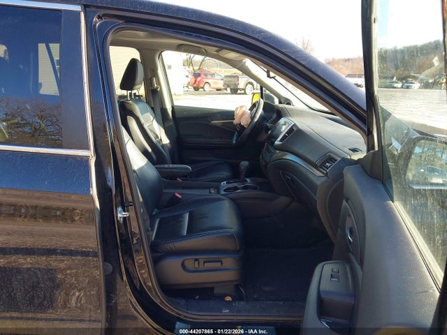 44207865 :رقم المزاد ، 5FNYF6H5XJB070936 vin ، 2018 Honda Pilot Ex-l مزاد بيع