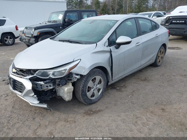 2016 CHEVROLET CRUZE 1G1BC5SM0G7306915 Photo 1