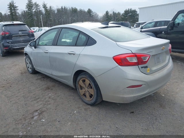 2016 CHEVROLET CRUZE 1G1BC5SM0G7306915 Photo 2